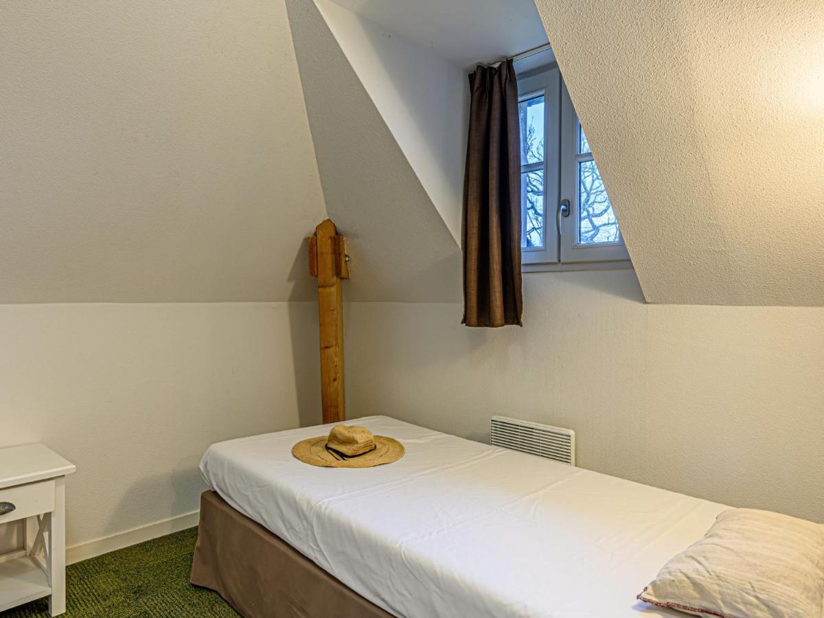 Apartment Chateau De Kergonano-16 By Interhome บาดอง ภายนอก รูปภาพ